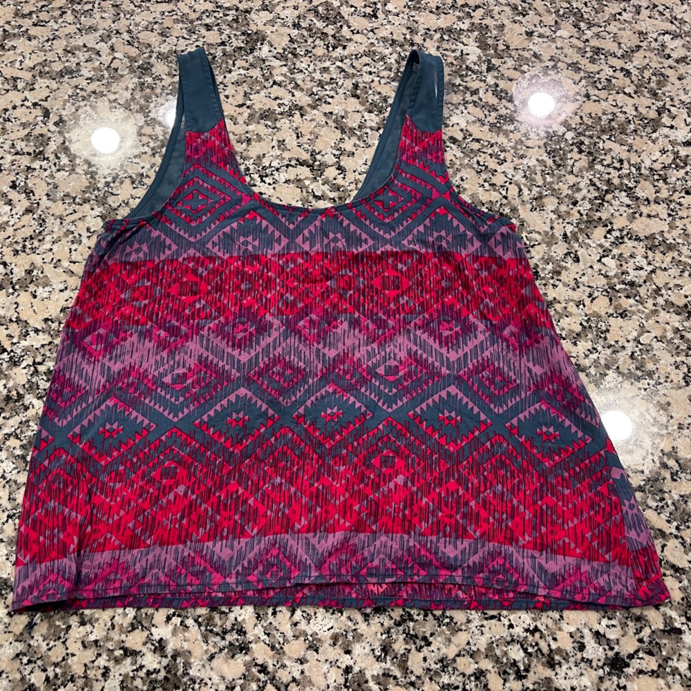 Kirra colorful pattern tank top blouse. Size XS